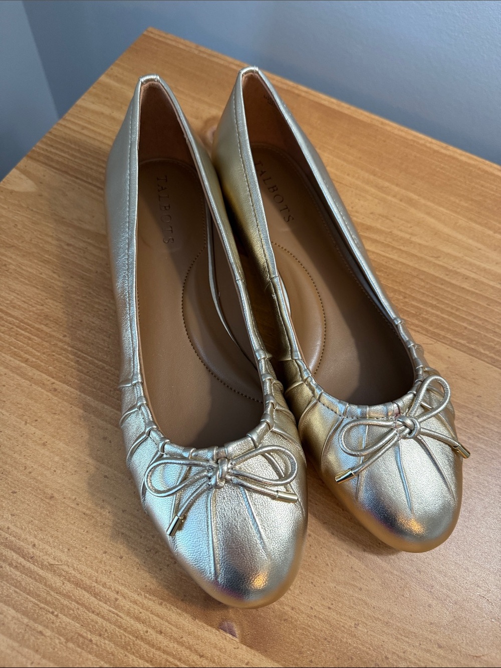 Talbots Leather Gold Madison Pleated Flats